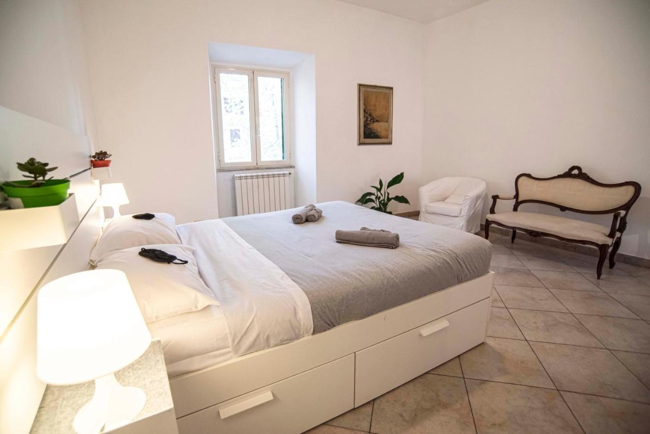 Casa Futura Trastevere Rome Bagian luar foto